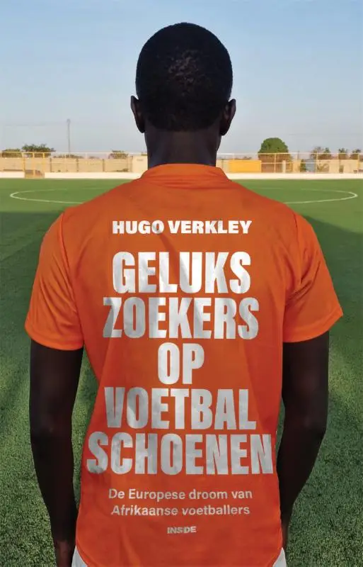 Gelukszoekers op voetbalschoenen