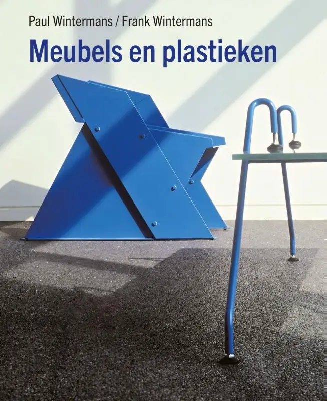 Meubels en plastieken