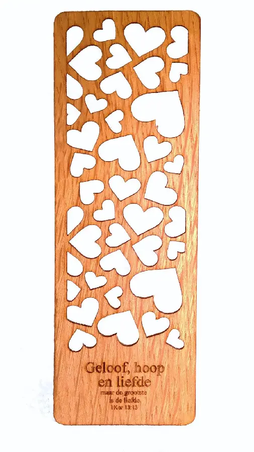 Eiken boekenlegger geloof, hoop, liefde